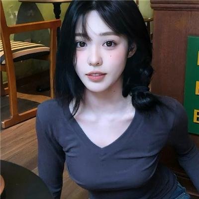 钱信伊：亚洲笑星闹美国海报