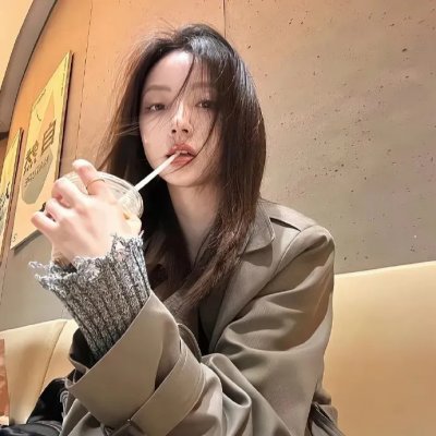 男孩和女孩海报